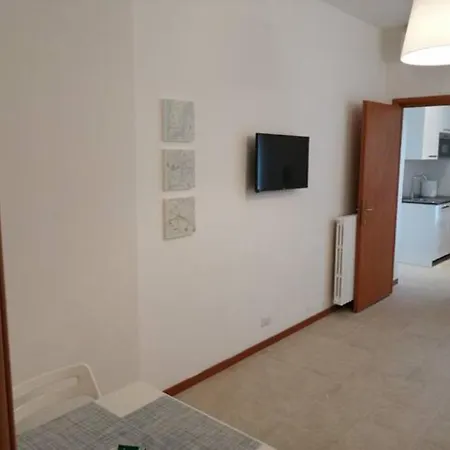 Appartement Trilocale Zona Loreto Mm1 - Viale Monza 10 *
